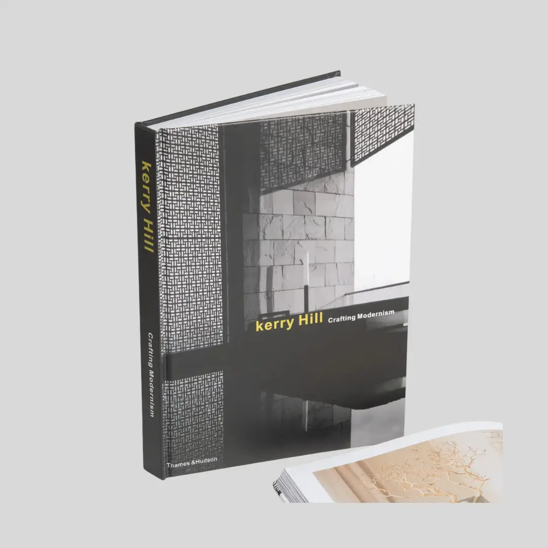 Libro con Contenido Kerry Hill